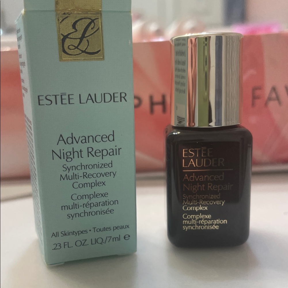 Estee Lauder Advanced Night Repair with Teal and Black Packaging